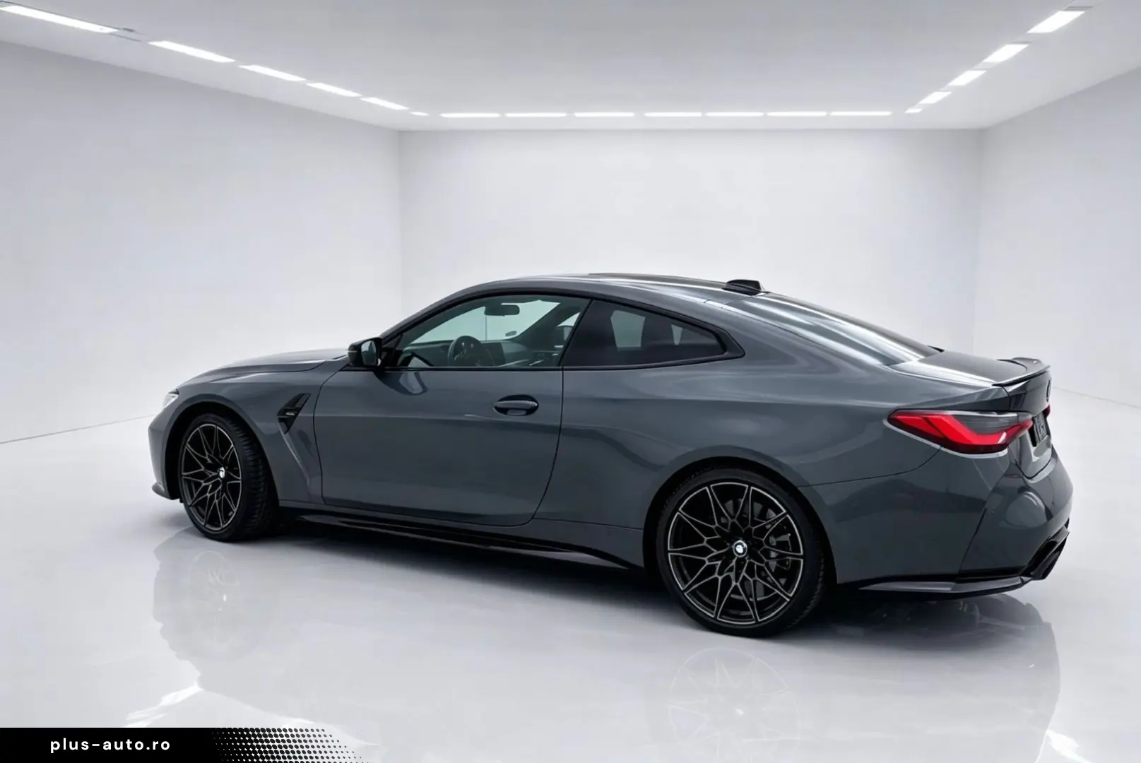 BMW M4 Coupe Competition Carbon- Schalensitze HU-Neu