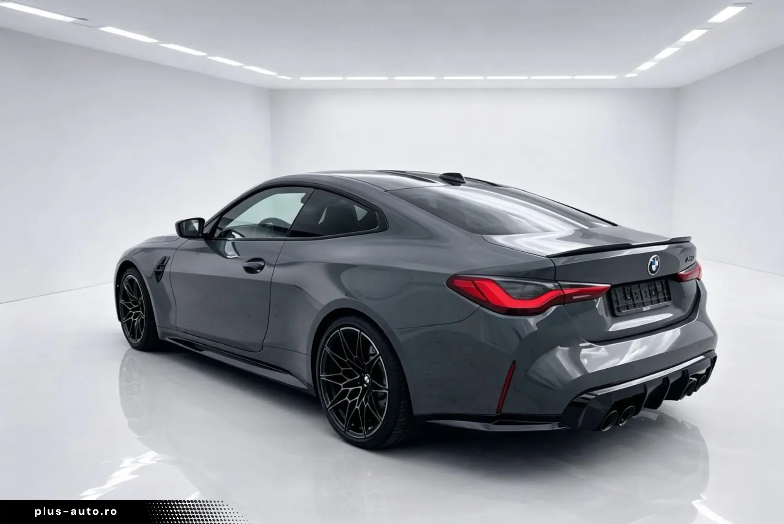 BMW M4 Coupe Competition Carbon- Schalensitze HU-Neu