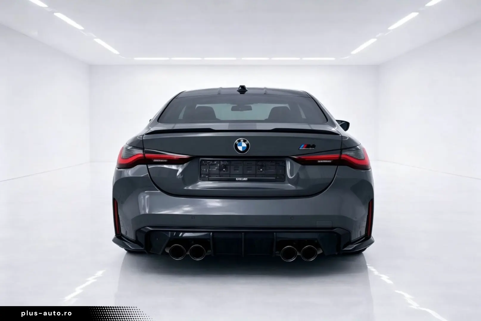 BMW M4 Coupe Competition Carbon- Schalensitze HU-Neu