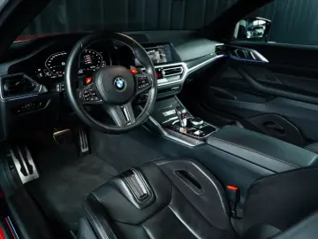 BMW M4 Coupe xDrive Comp Laser Buckets ACC 50 Jahre