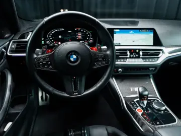 BMW M4 Coupe xDrive Comp Laser Buckets ACC 50 Jahre
