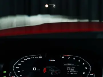 BMW M4 Coupe xDrive Comp Laser Buckets ACC 50 Jahre