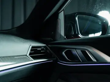 BMW M4 Coupe xDrive Comp Laser Buckets ACC 50 Jahre