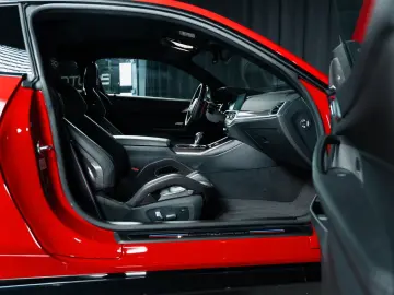 BMW M4 Coupe xDrive Comp Laser Buckets ACC 50 Jahre