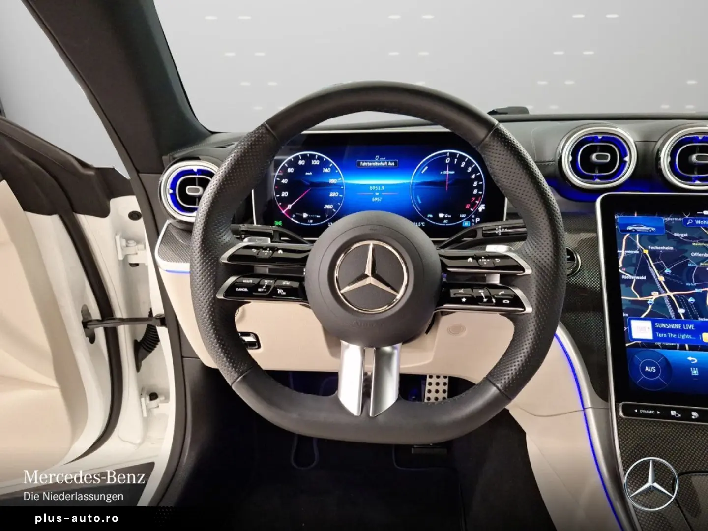 MERCEDES-BENZ CLE 300 e AMG Adv  Pano Burm3D Winter Digital