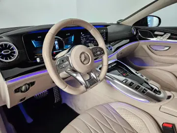 MERCEDES-BENZ AMG GT 4-trg. 43 60Tkm.