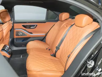 MERCEDES-BENZ S 450 d 4M L AMG Multibeam Pano Distro…