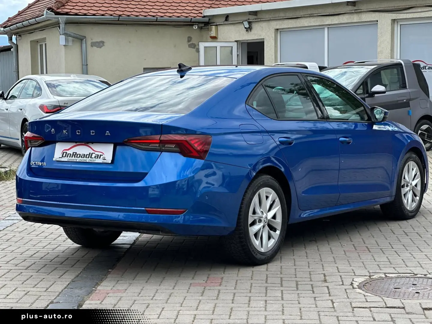 Skoda Octavia 2.0TDI DSG Style 150CP Matrix Camera BlindSpot
