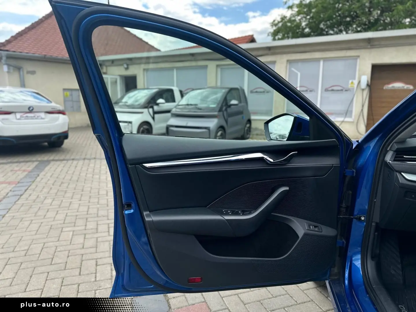 Skoda Octavia 2.0TDI DSG Style 150CP Matrix Camera BlindSpot