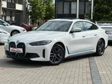 BMW i4 GranCoupe 340CP Trapa LED PompaCaldura Garantie