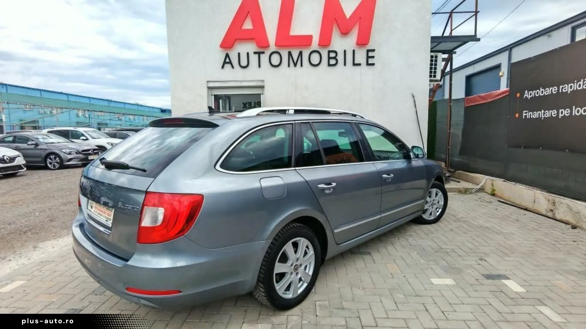 Skoda Superb Diesel Manual 2012 - Rate   Credit   Garntie