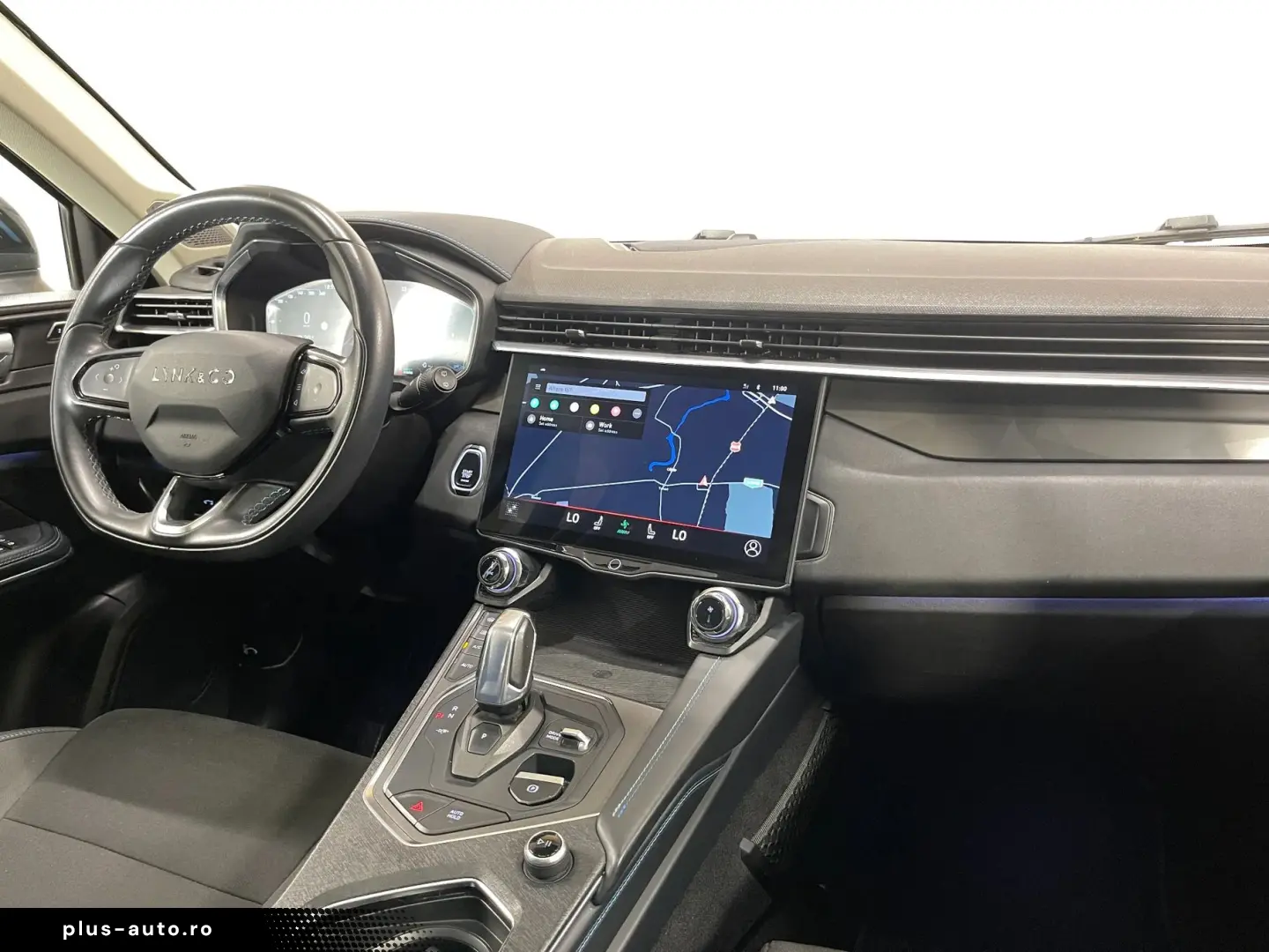 Lynk-Co 01