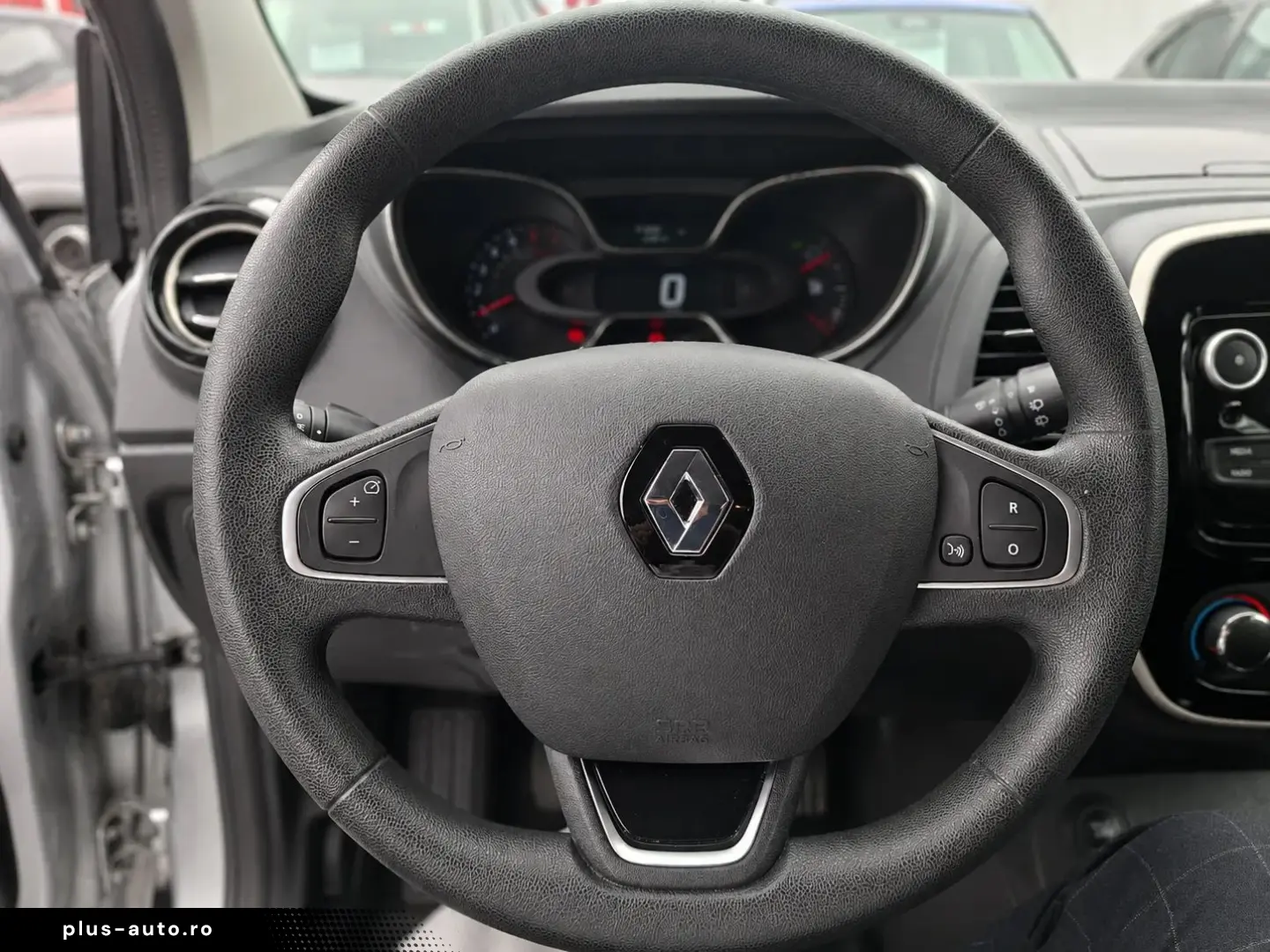 RENAULT Captur 2020 — imagine 14