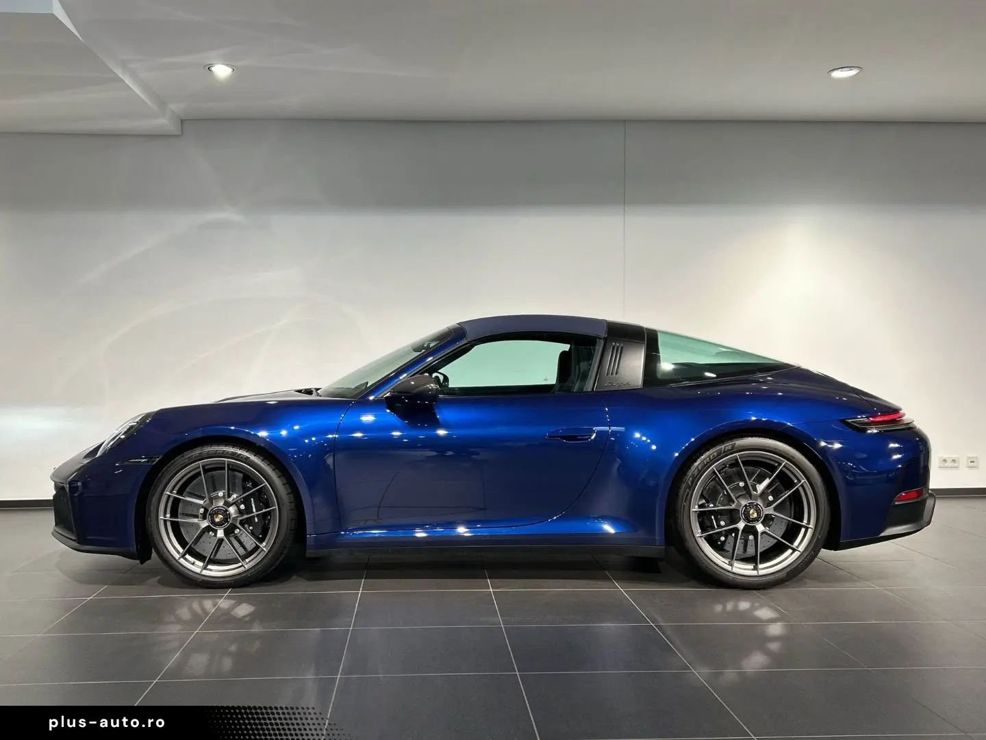 PORSCHE 992 911 Targa 4 GTS InnoDrive PCCB Sportabgas