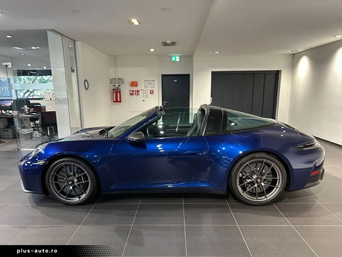 PORSCHE 992 911 Targa 4 GTS InnoDrive PCCB Sportabgas
