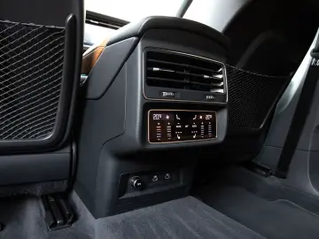 AUDI RSQ8 Memory B&O Massage 360 Keyless WANK SoftCl.