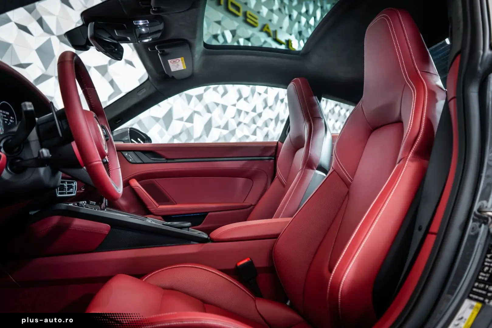 PORSCHE 911 Carrera 4 GTS  Aerokit  Lift