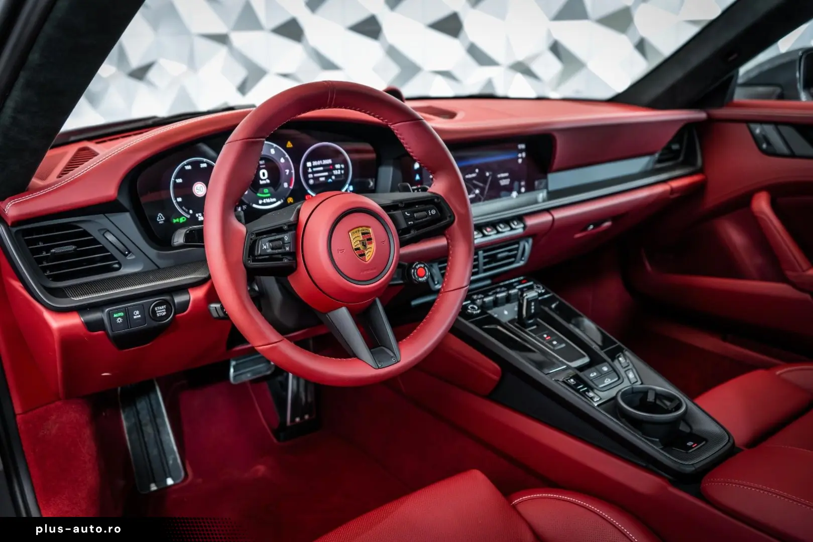 PORSCHE 911 Carrera 4 GTS  Aerokit  Lift