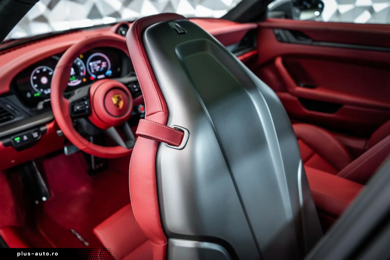 PORSCHE 911 Carrera 4 GTS  Aerokit  Lift