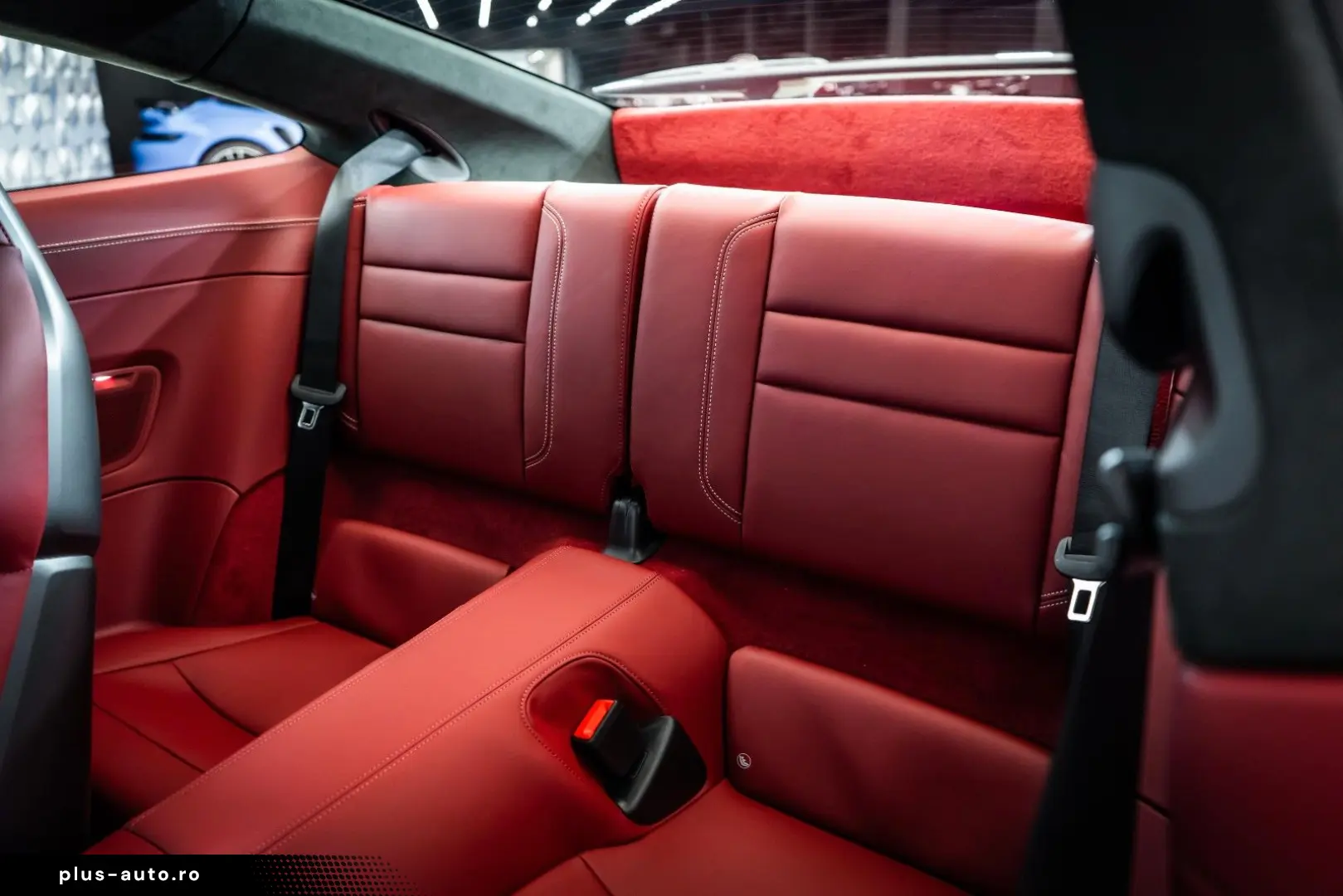 PORSCHE 911 Carrera 4 GTS  Aerokit  Lift