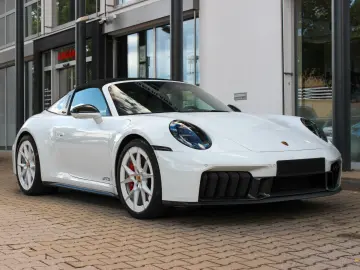 PORSCHE Targa 4 GTS    BURMESTER   MATRIX    CHRONO
