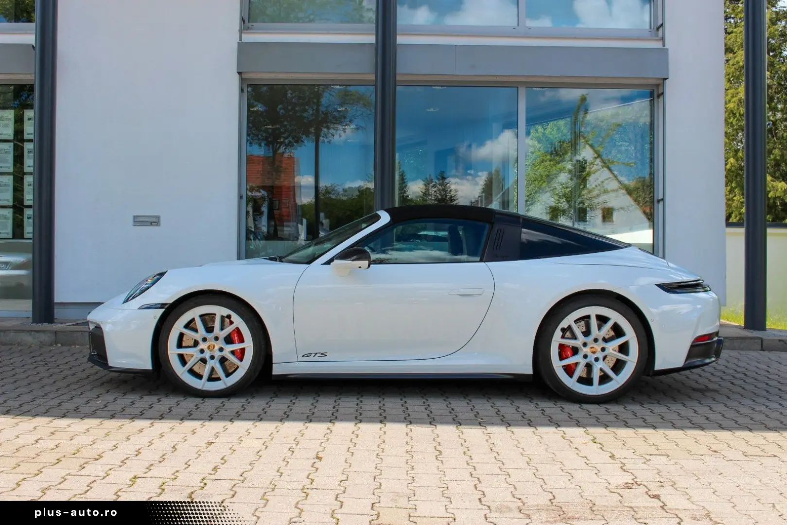 PORSCHE Targa 4 GTS    BURMESTER   MATRIX    CHRONO