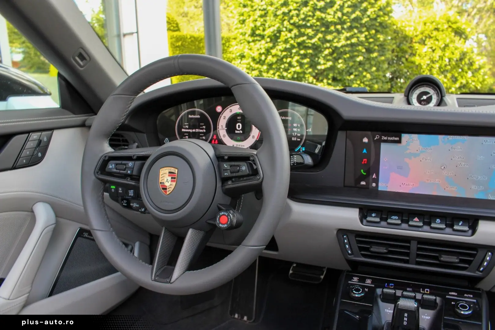 PORSCHE Targa 4 GTS    BURMESTER   MATRIX    CHRONO