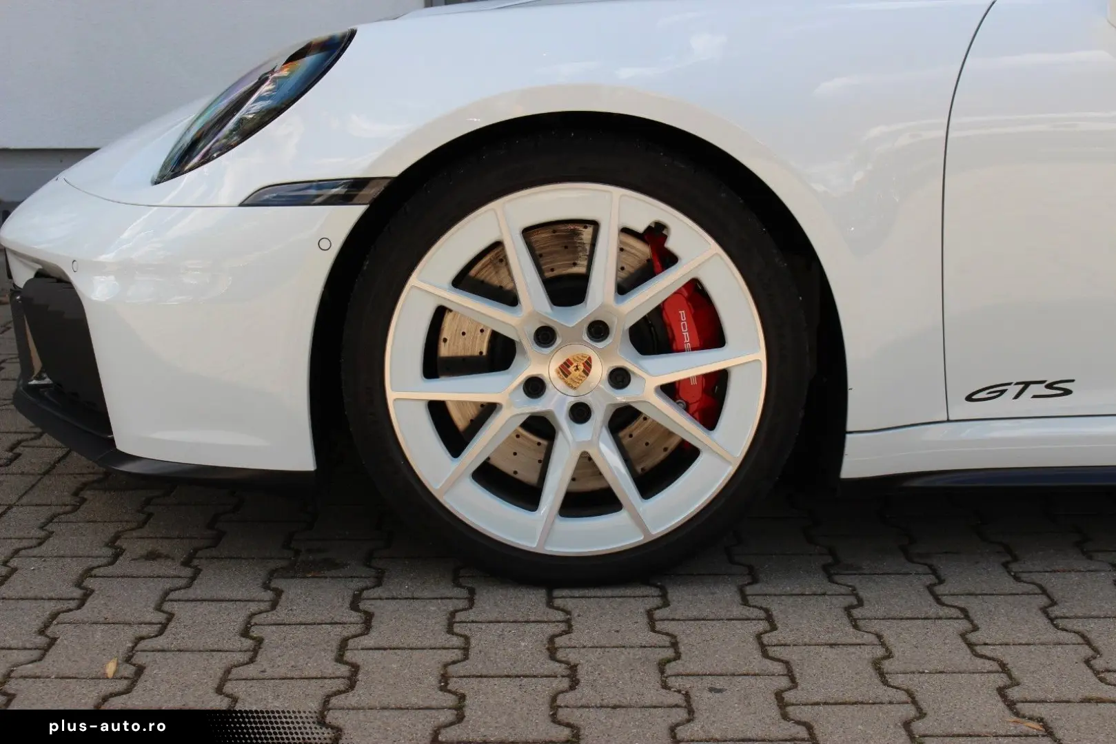 PORSCHE Targa 4 GTS    BURMESTER   MATRIX    CHRONO