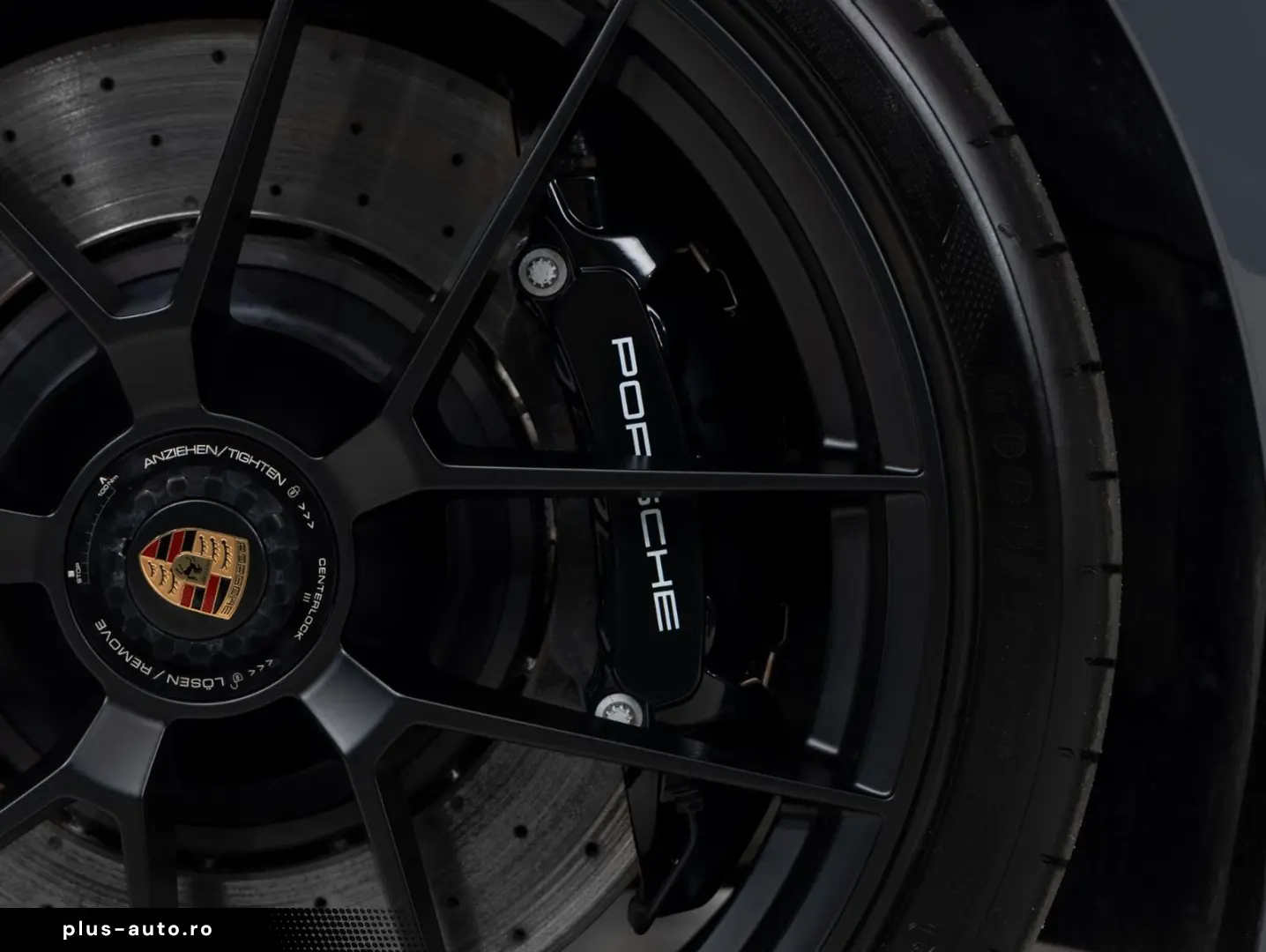 PORSCHE 911 Targa 4 GTS   Int. Carbon   Lift   HD Matrix