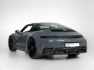 PORSCHE 911 Targa 4 GTS   Int. Carbon   Lift   HD Matrix