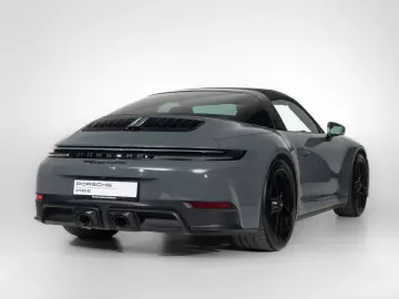 PORSCHE 911 Targa 4 GTS   Int. Carbon   Lift   HD Matrix
