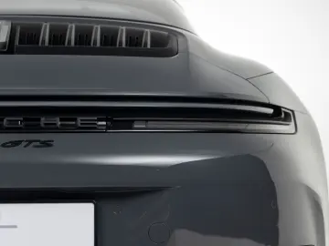 PORSCHE 911 Targa 4 GTS   Int. Carbon   Lift   HD Matrix