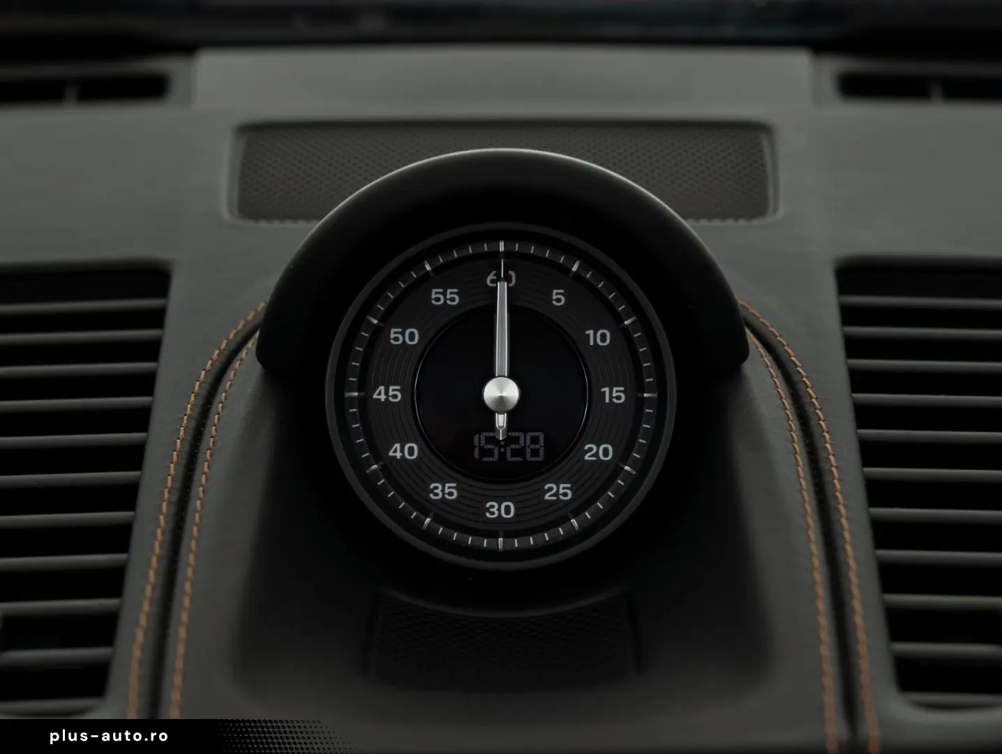 PORSCHE 911 Targa 4 GTS   Int. Carbon   Lift   HD Matrix