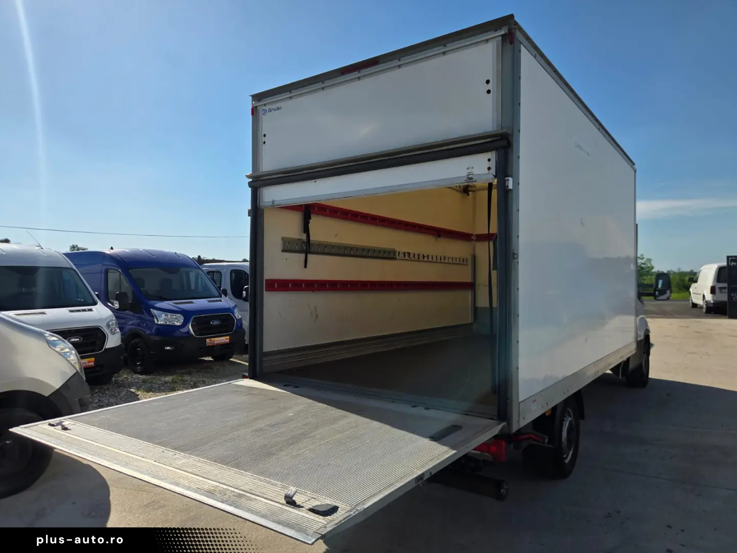 IVECO NEW DAILY CUB L=4.10M   LIFT HIDRAULIC
