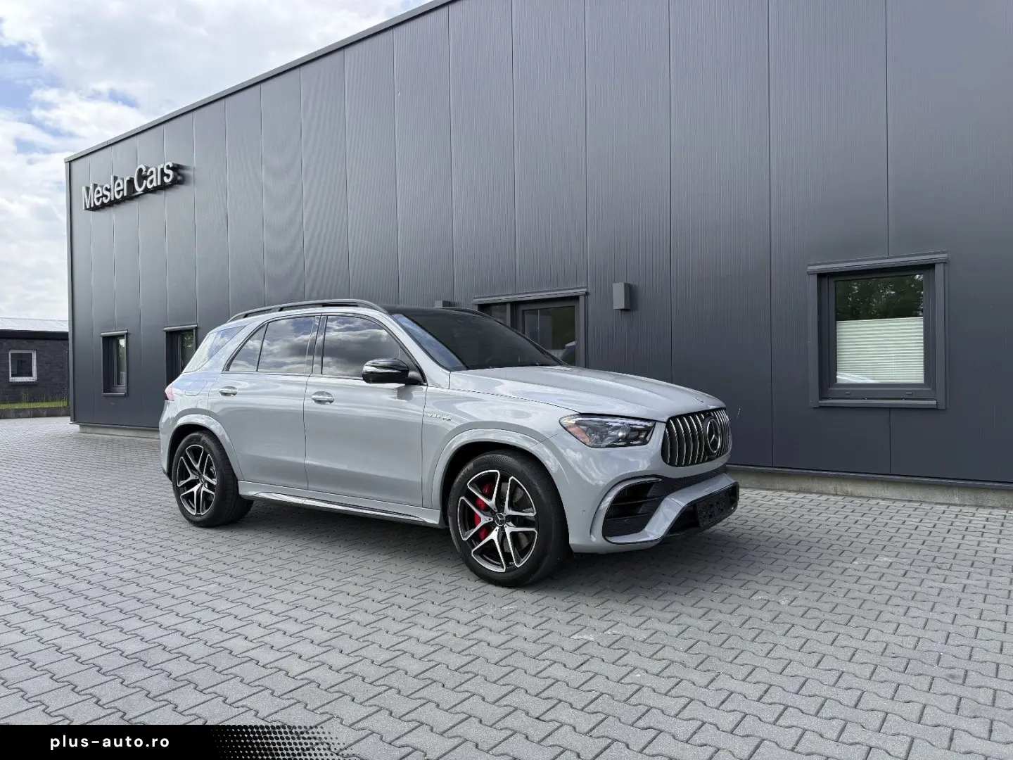 MERCEDES-BENZ GLE 63 S AMG Panor Distron 360K Carbon