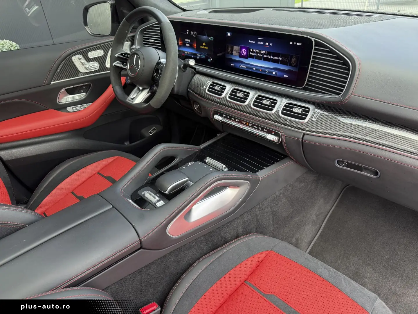 MERCEDES-BENZ GLE 63 S AMG Panor Distron 360K Carbon