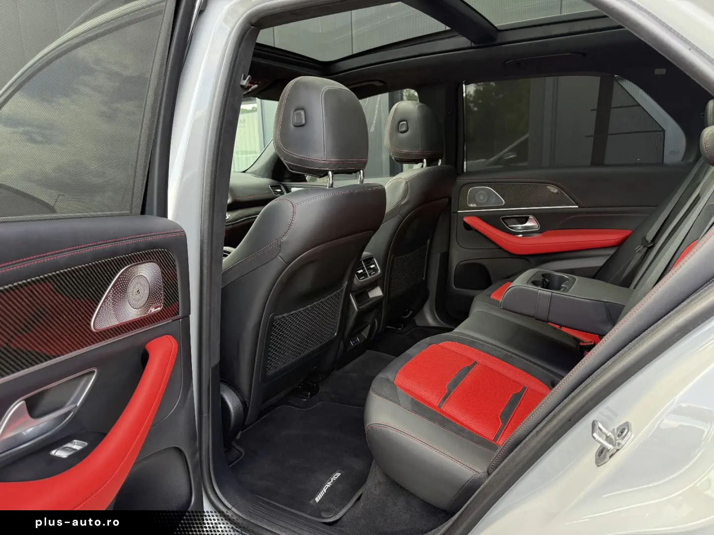 MERCEDES-BENZ GLE 63 S AMG Panor Distron 360K Carbon