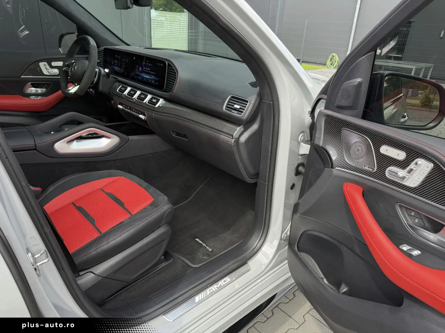 MERCEDES-BENZ GLE 63 S AMG Panor Distron 360K Carbon