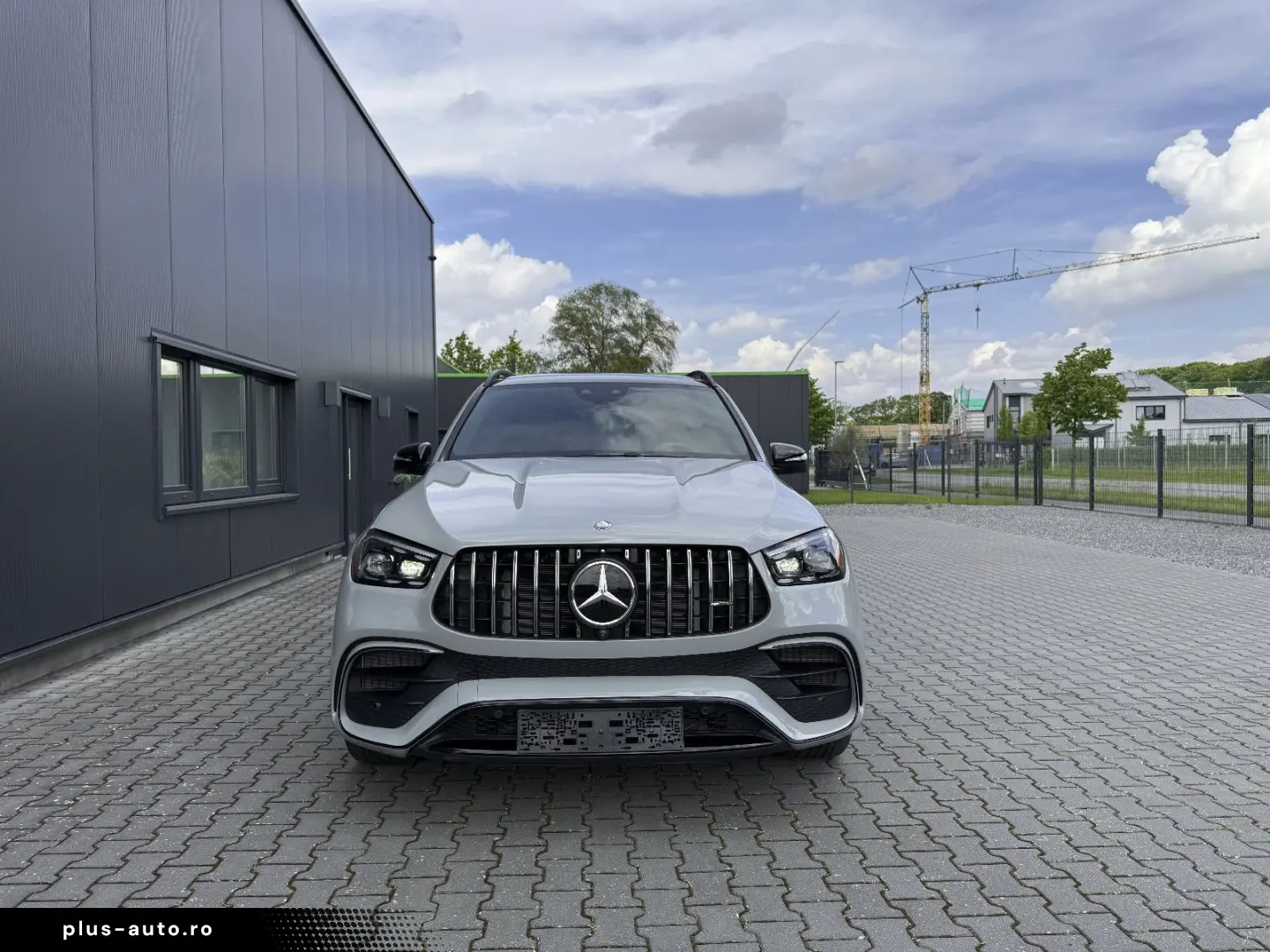 MERCEDES-BENZ GLE 63 S AMG Panor Distron 360K Carbon