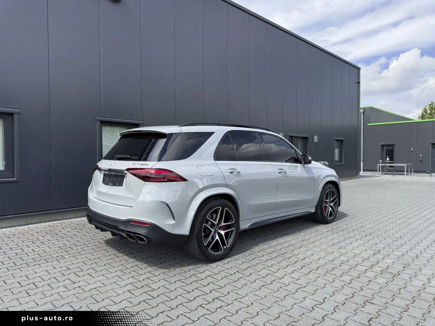 MERCEDES-BENZ GLE 63 S AMG Panor Distron 360K Carbon