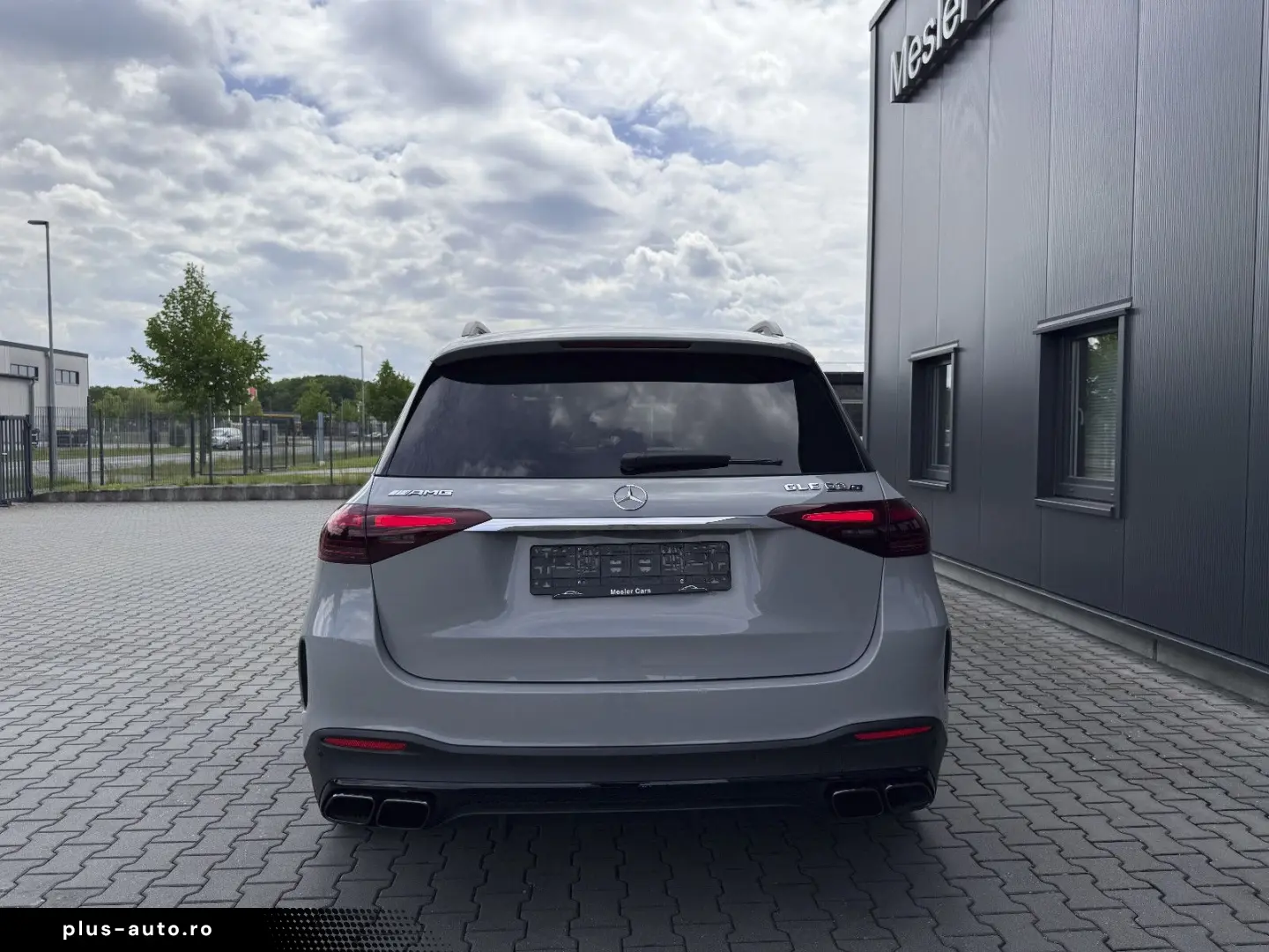 MERCEDES-BENZ GLE 63 S AMG Panor Distron 360K Carbon