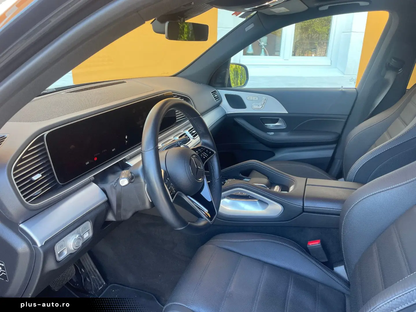 MERCEDES-BENZ GLE 300 d 4M-Pano-AHK-Standheizung