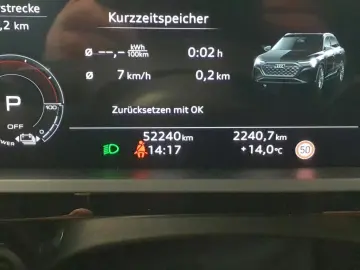 AUDI Q8 e-tron 50 quattro S line 101T¤