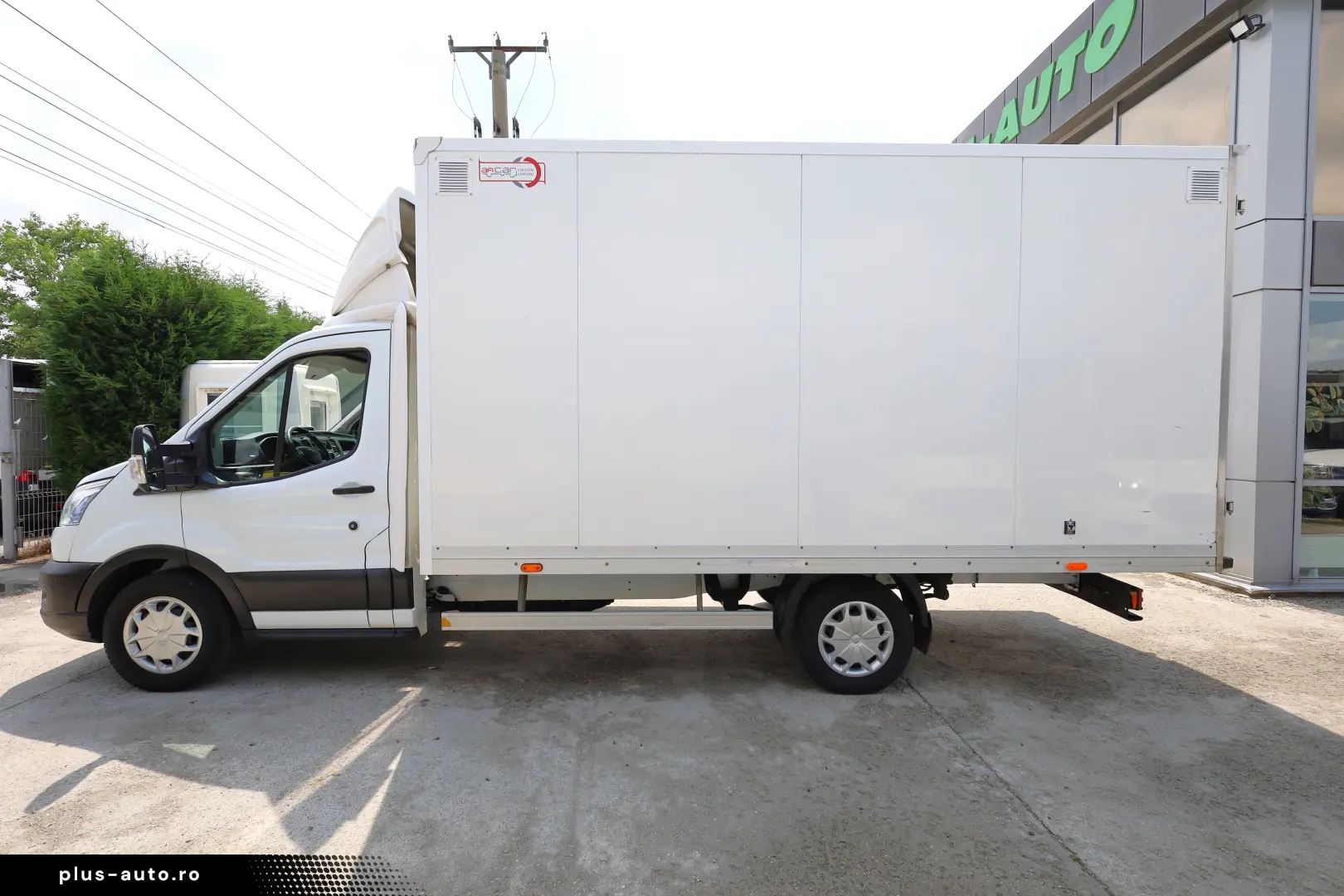Ford Transit Koffer 2.0D 130CP