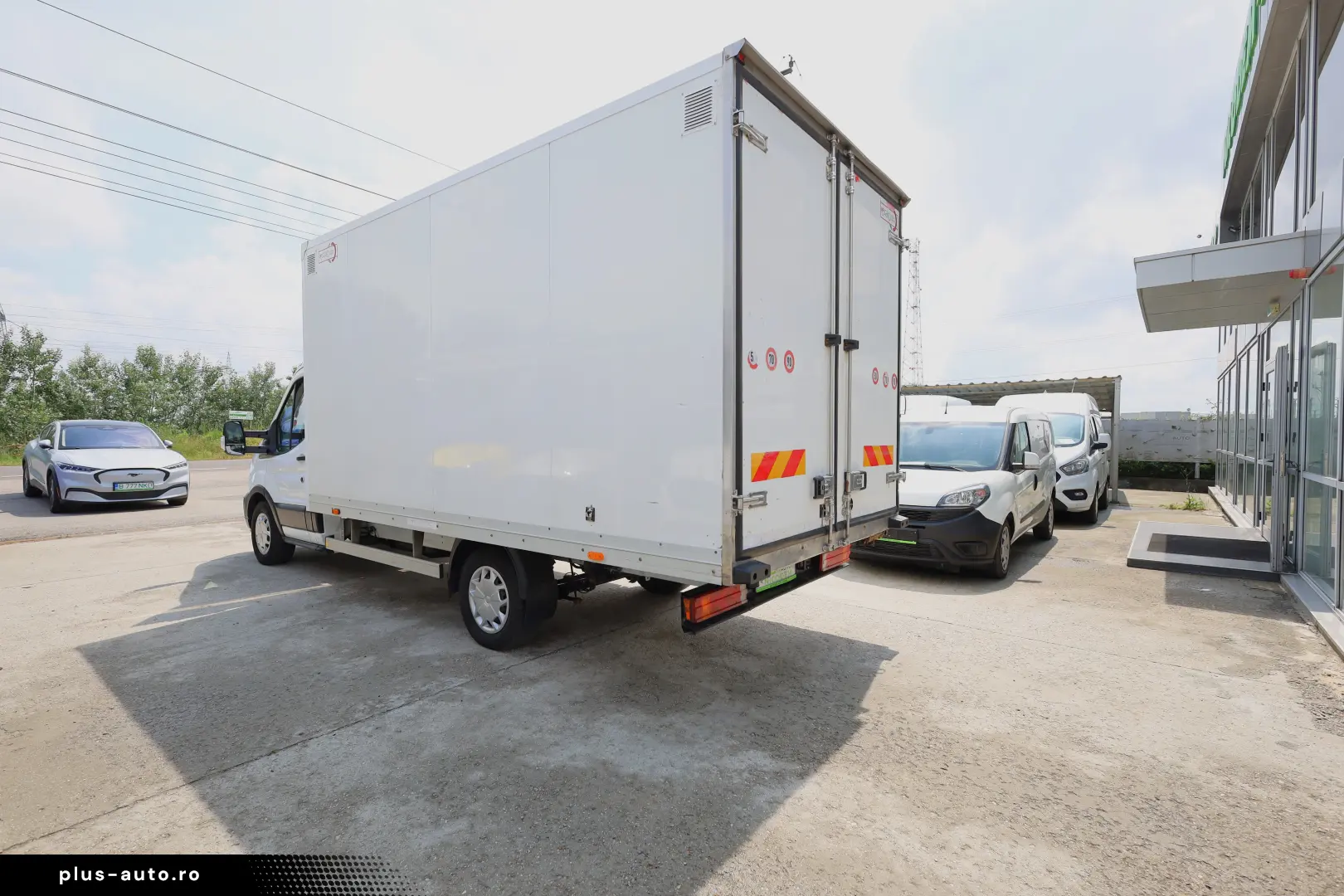 Ford Transit Koffer 2.0D 130CP