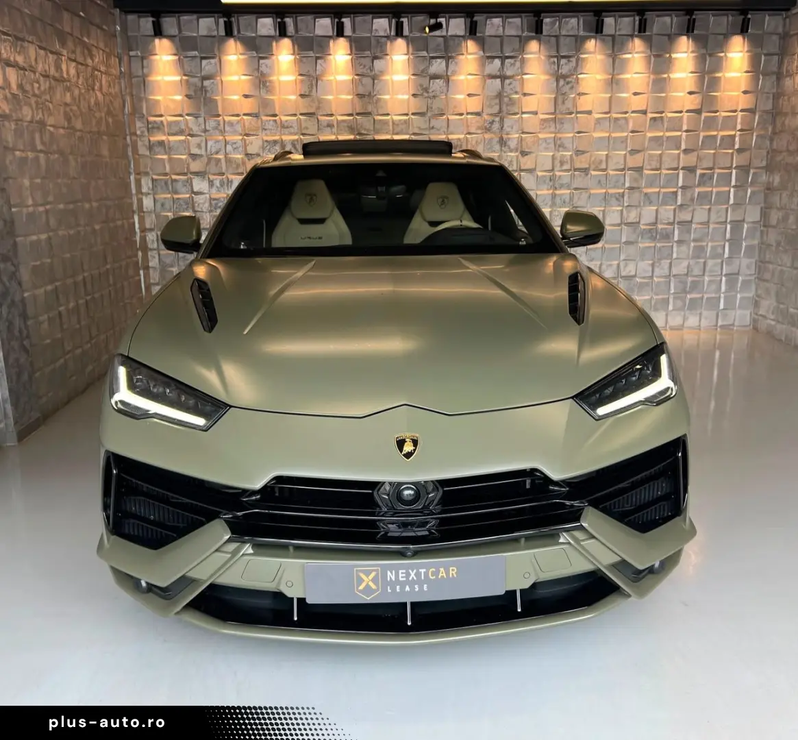 LAMBORGHINI Urus S
