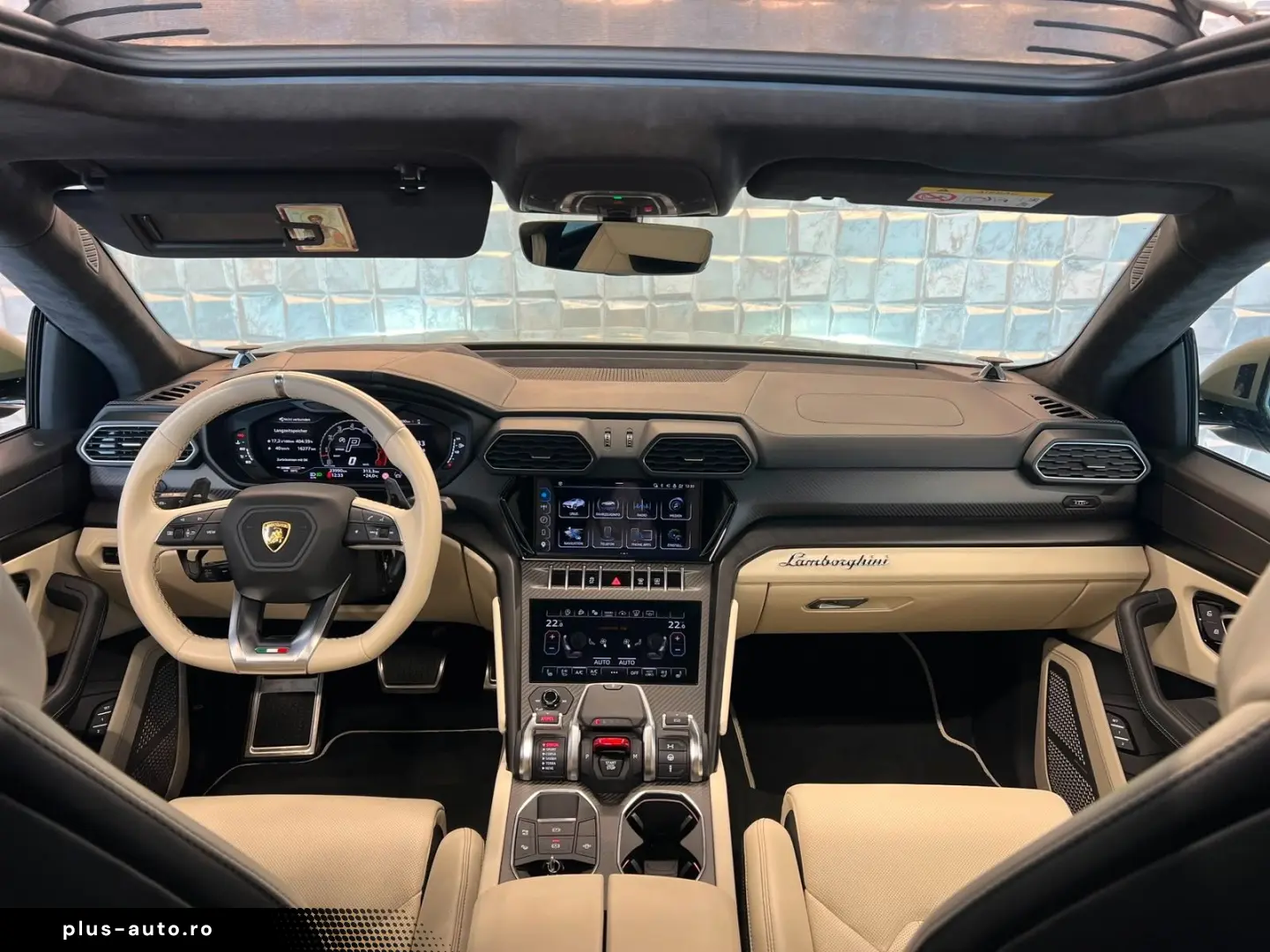 LAMBORGHINI Urus S