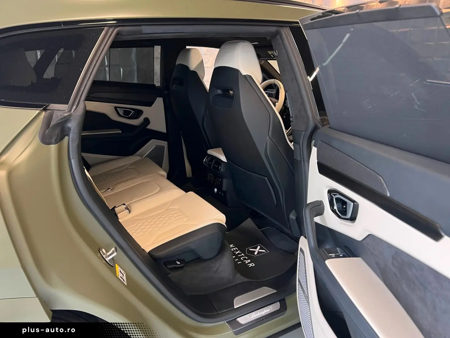 LAMBORGHINI Urus S