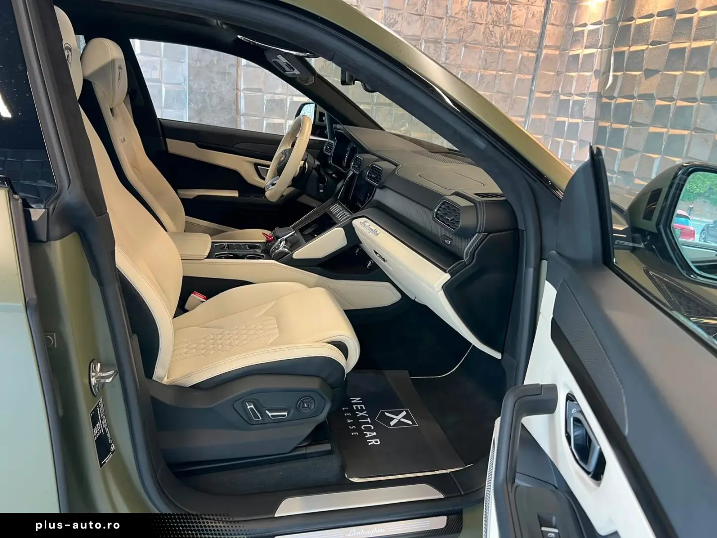 LAMBORGHINI Urus S