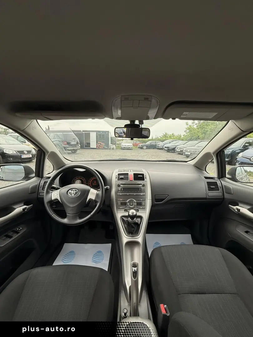 Toyota Auris 1.4 Luna Plus